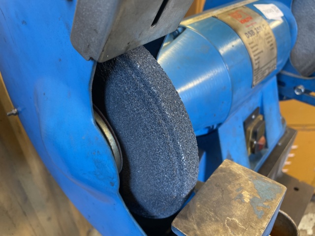 768342-5 Tool grinder Knuth DSB 250 C