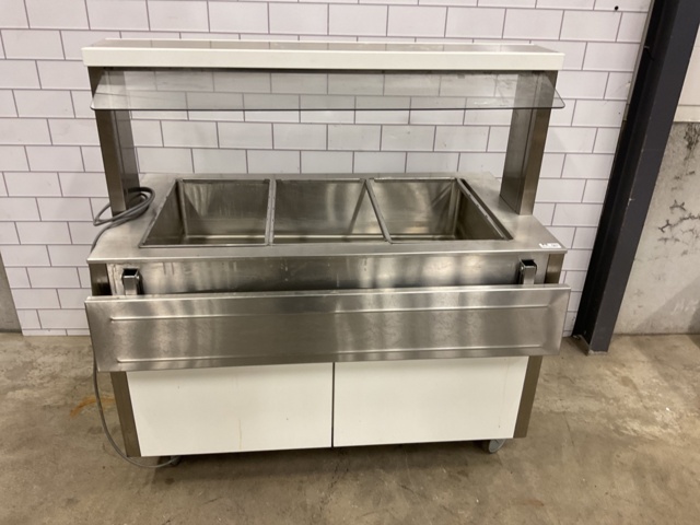 887137-1 Hot buffet with double tray lanes