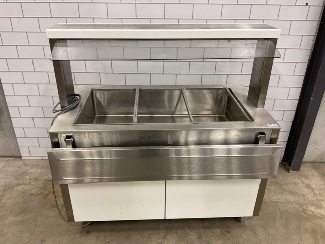 887137-5 Hot buffet with double tray lanes