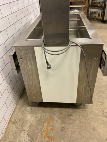 887137-8 Hot buffet with double tray lanes