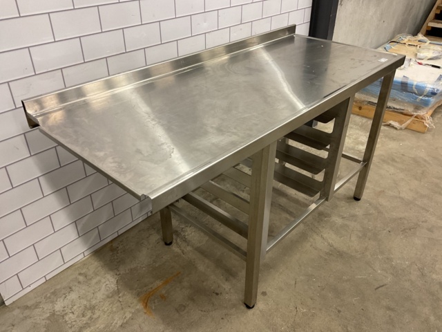 887144-2 New stainless steel dispensing bench with compartment for dish trays