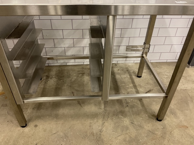 887144-5 New stainless steel dispensing bench with compartment for dish trays