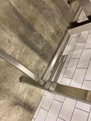 887144-7 New stainless steel dispensing bench with compartment for dish trays