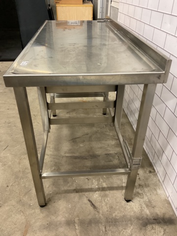 887144-8 New stainless steel dispensing bench with compartment for dish trays