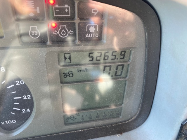 950709-28 Deutz-Fahr AGROTRON K 420 -2011