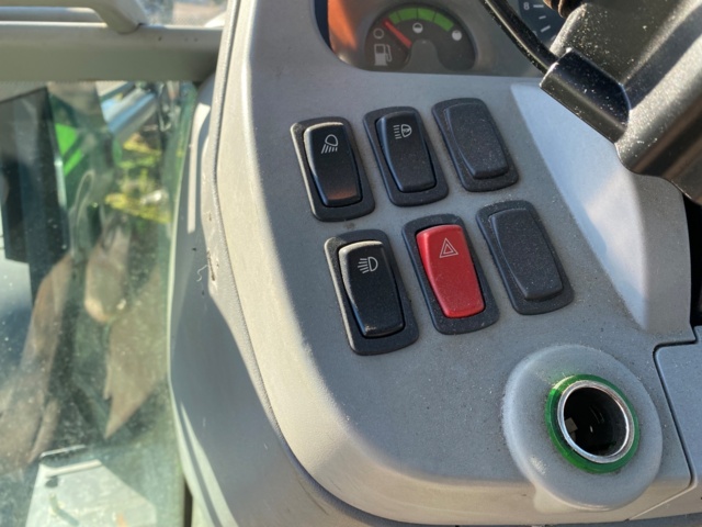 950709-35 Deutz-Fahr AGROTRON K 420 -2011