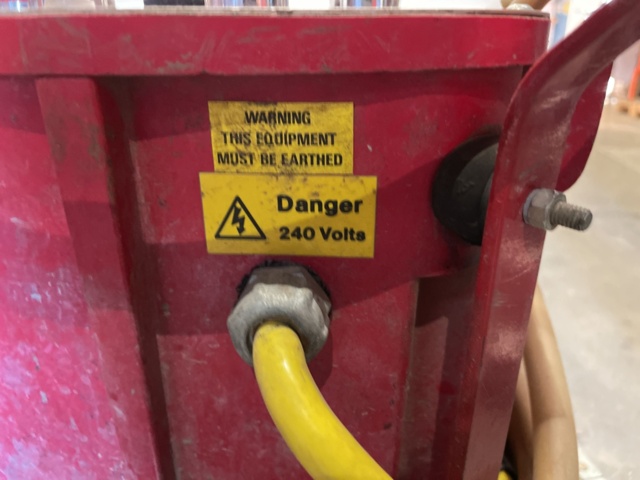 768282-5 Plastic pipe welding MCA & Calder SAM 3