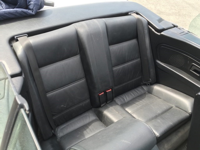 951909-16 BMW 318i Cabriolet - 1992