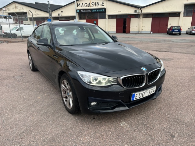 951910-8 BMW 318d Gran Turismo Steptronic - 2014
