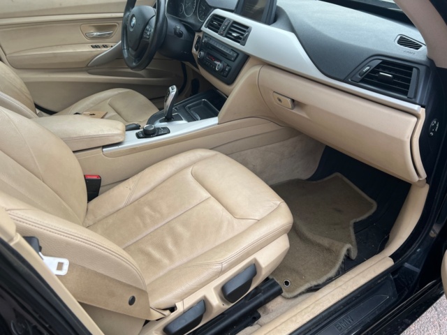 951910-11 BMW 318d Gran Turismo Steptronic - 2014