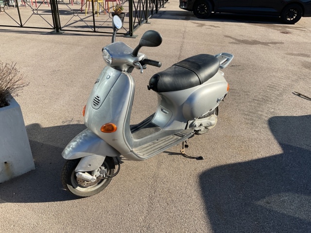 887162-1 Moped Piaggio ET2 50