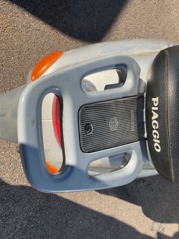 887162-9 Moped Piaggio ET2 50