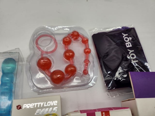 951219-6 Intimate package - Shipping included