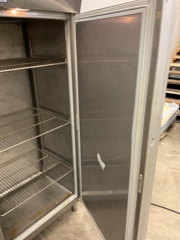 887166-6 Refrigerator Gram