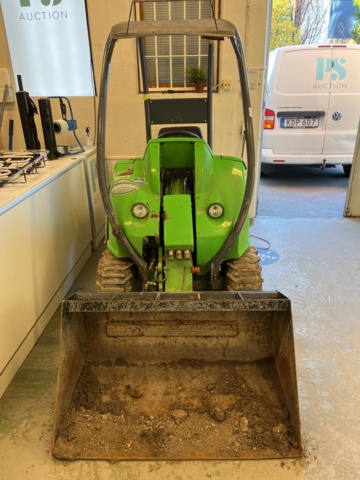 802673-2 Compact loader, Avant 216