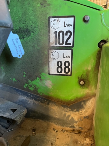 802673-12 Compact loader, Avant 216