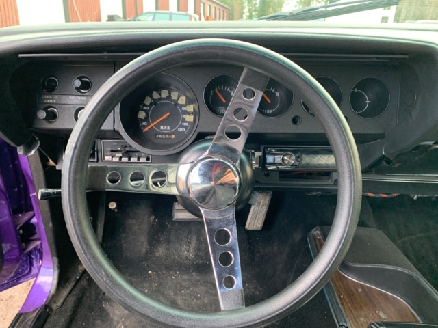 952139-22 Plymouth Barracuda 5.2 V8 automatic -1973