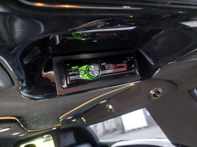 952147-33 Limousine Lincoln Town Car Stretch 4.6 V8 2V SOHC - 2004