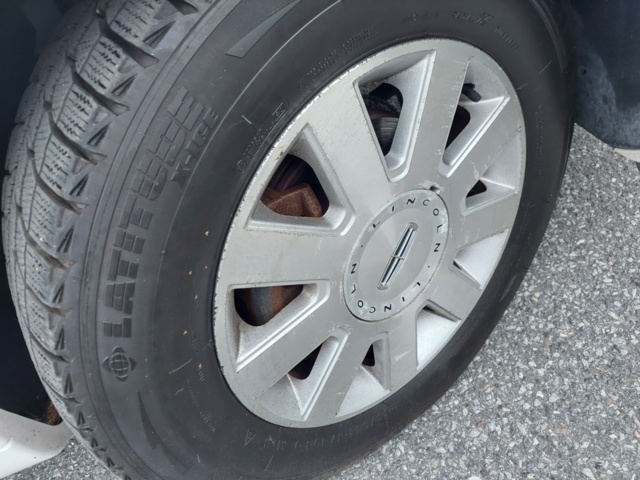 952147-48 Limousine Lincoln Town Car Stretch 4.6 V8 2V SOHC - 2004