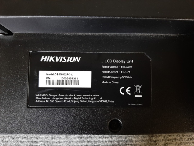 922970-5 TV/monitor 32", Hikvision DS-5032FC-A