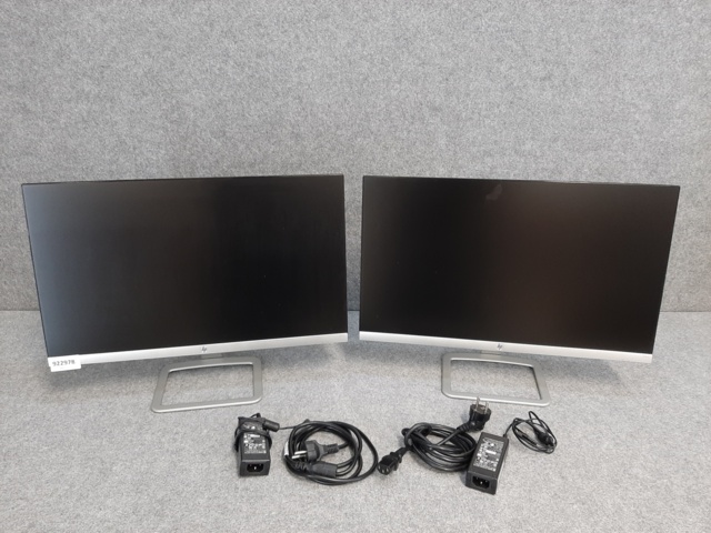 922978-9 Monitors 23.8" x2, HP 24er