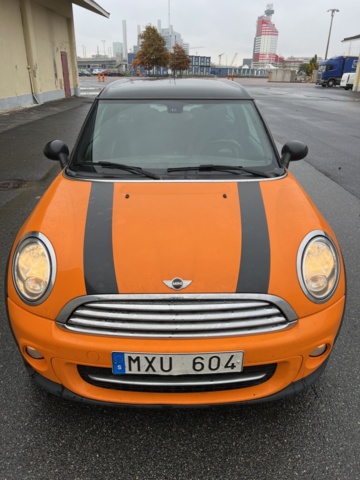 917489-8 MINI Cooper Clubman 1.6D -2013