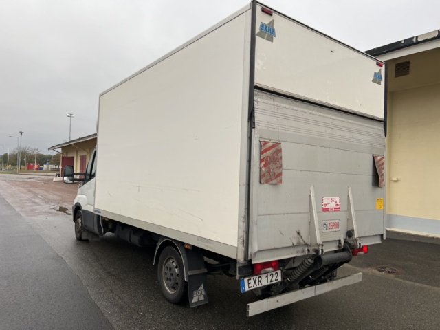 917490-3 Iveco Daily 35-170 Chassis Cab 3.0 JTD Hi-Matic, 170hp, 2016