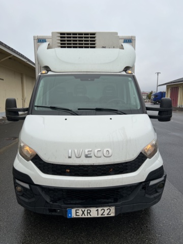917490-8 Iveco Daily 35-170 Chassis Cab 3.0 JTD Hi-Matic, 170hp, 2016