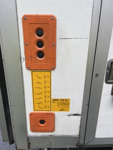 917490-14 Iveco Daily 35-170 Chassis Cab 3.0 JTD Hi-Matic, 170hp, 2016