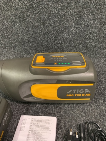 953494-10 Grass trimmer Stiga SBC 700 D AE battery