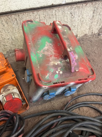 946120-3 Sub-central