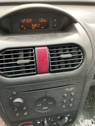 887210-16 Opel Combo Van 1.7 DTI - 2003