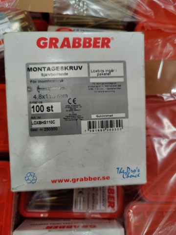 953572-8 Approx. 90 packs Mounting screw Grabber