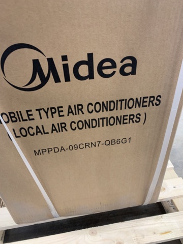 953801-3 Air conditioning Midea 9000BTU Basic Portable 230V