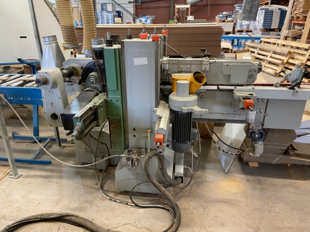 953585-7 Profiling line for herringbone parquet