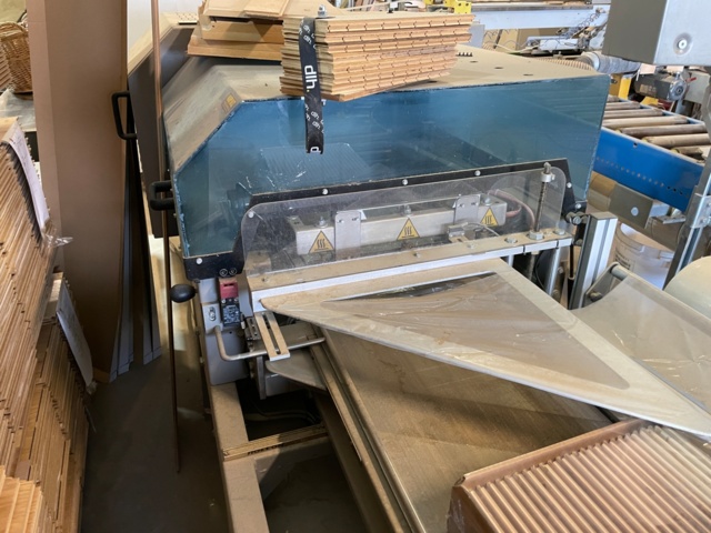 953585-27 Profiling line for herringbone parquet