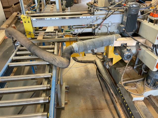 953585-13 Profiling line for herringbone parquet