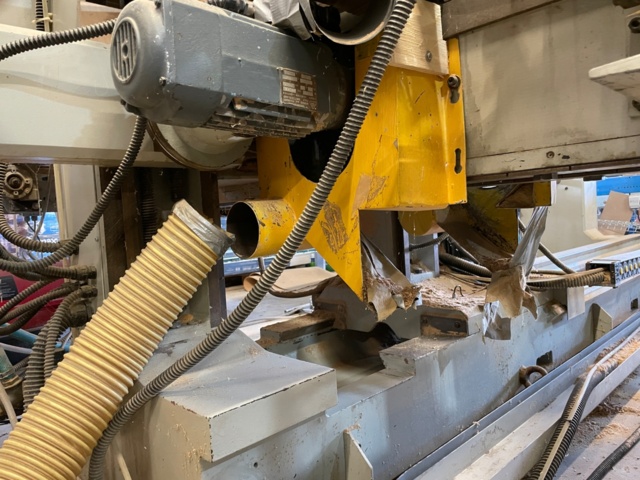 953585-5 Profiling line for herringbone parquet