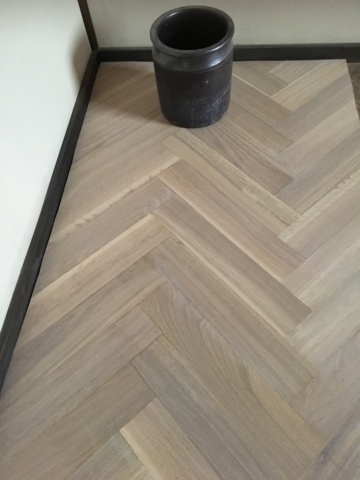 953585-35 Profiling line for herringbone parquet