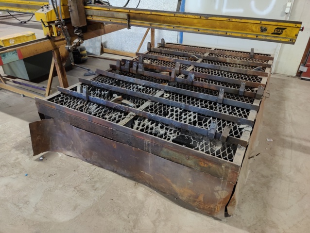 949227-2 Gas cutting machine Esab PXA