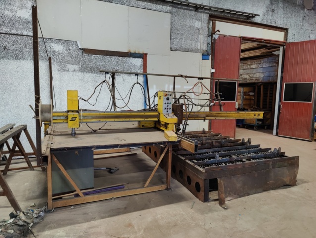 949227-3 Gas cutting machine Esab PXA
