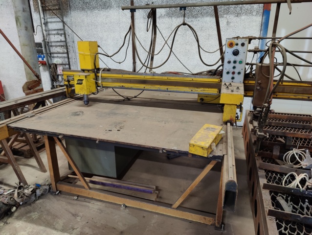 949227-6 Gas cutting machine Esab PXA