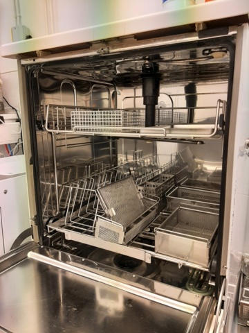 920657-6 Laboratory dishwasher, Miele G7862