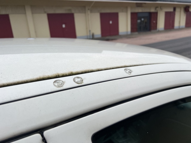 946160-17 Volvo V70 2.4T - 2002