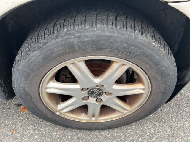 946160-22 Volvo V70 2.4T - 2002