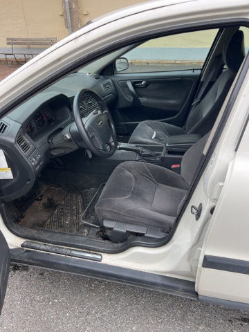 946160-25 Volvo V70 2.4T - 2002