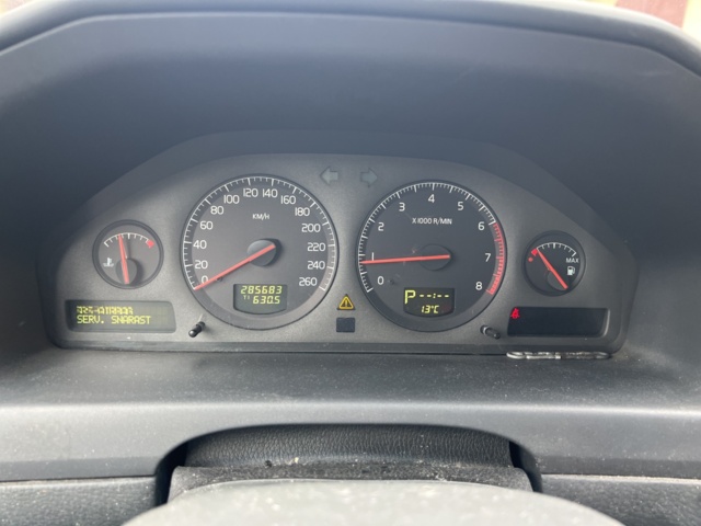 946160-29 Volvo V70 2.4T - 2002