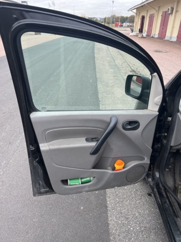 912633-24 Renault Kangoo Express 1.5 dCi Manual, 68hp, 2010