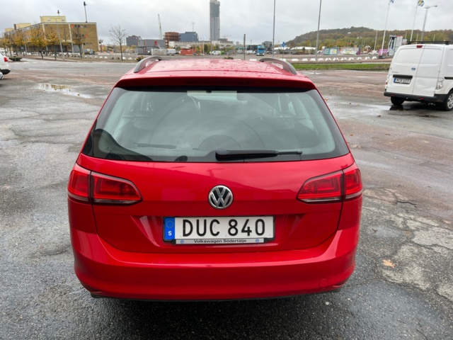 950643-4 Volkswagen Golf Sportscombi 1.4 TGI CNG - 2015
