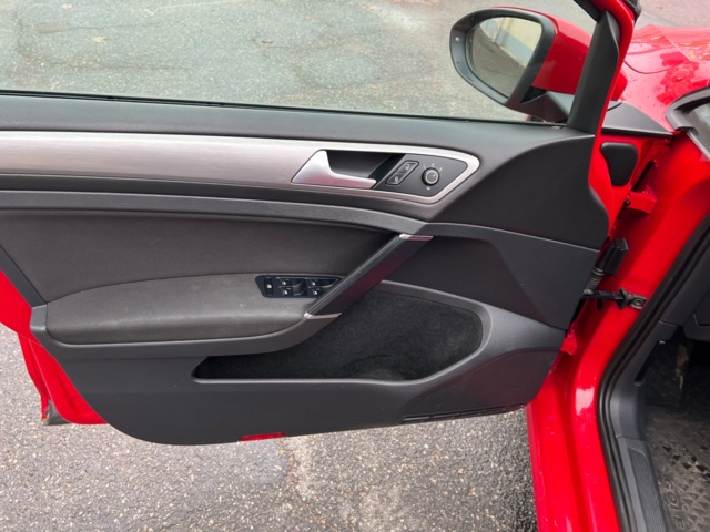 950643-13 Volkswagen Golf Sportscombi 1.4 TGI CNG - 2015